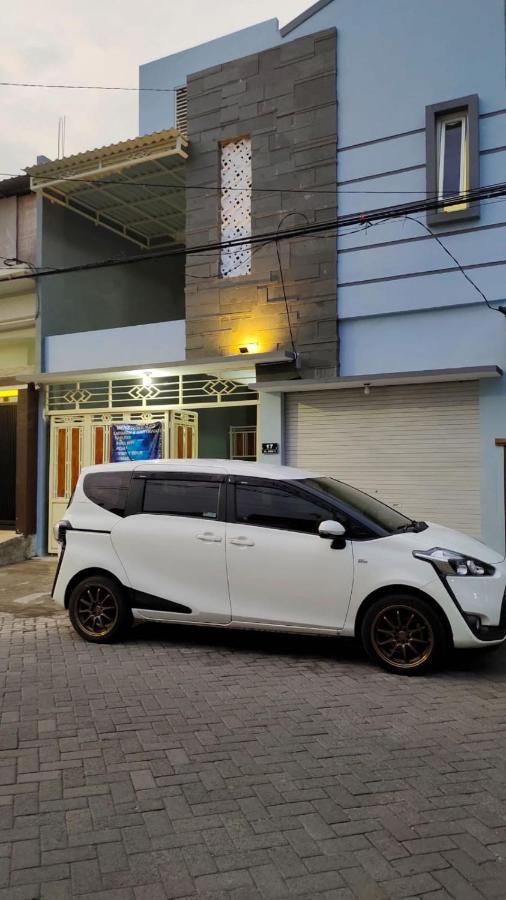 Oyo 91209 Arjuna Syariah Sby Hotel