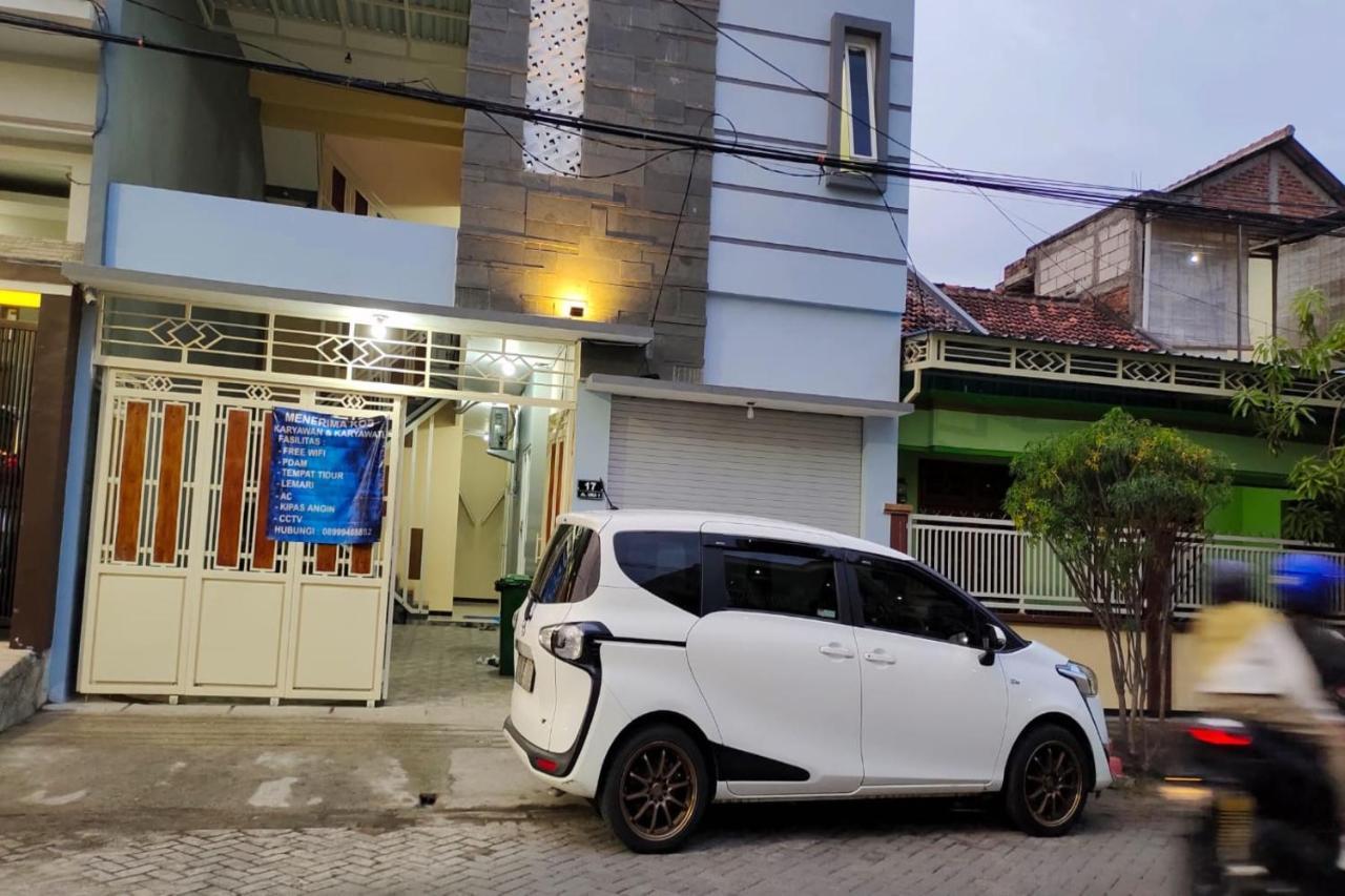 Hotel Oyo 91209 Arjuna Syariah Sby Surabaya